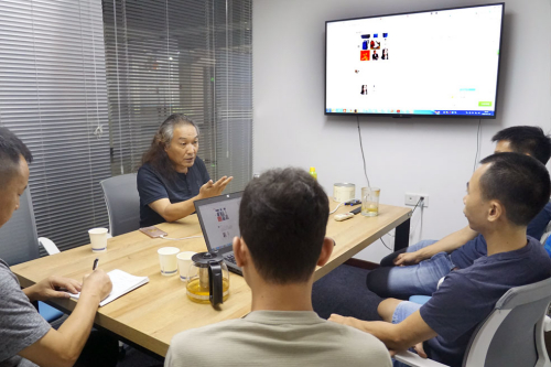 北京秉季婚道教育科技研究院院长刘秉季一行到奥壹科技考察