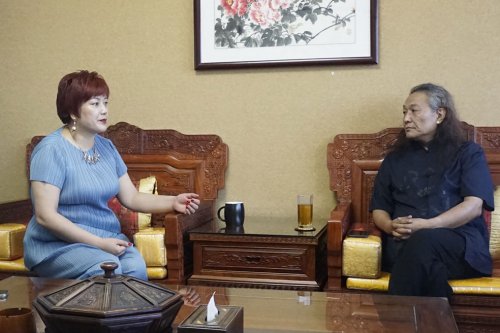 同心筑梦 一展弘图